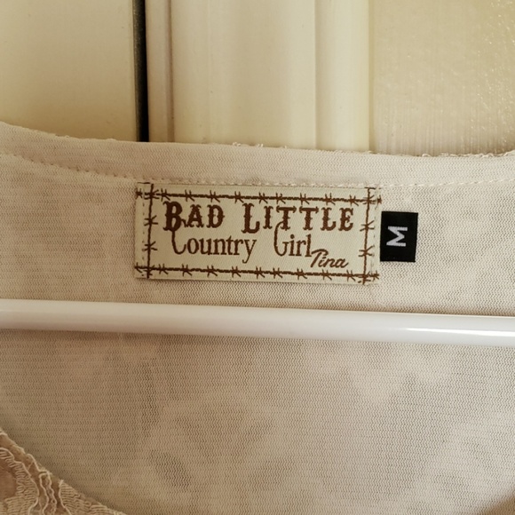 Country Girl Lace Dress - Picture 4 of 8